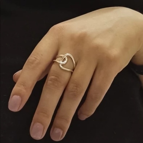 đť…şNEW 925 Sterling Silver Open Adjustable Ring - Picture 4 of 10